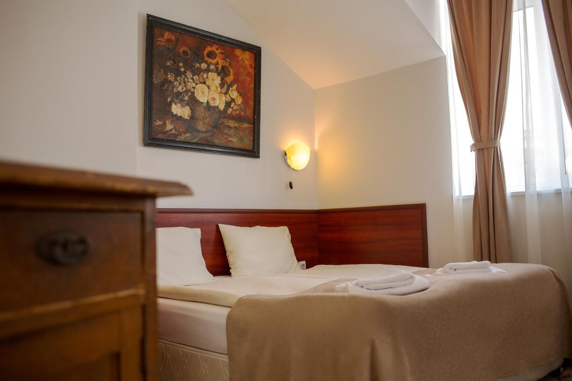 Hotel Central Μπαλτσίκ Εξωτερικό φωτογραφία