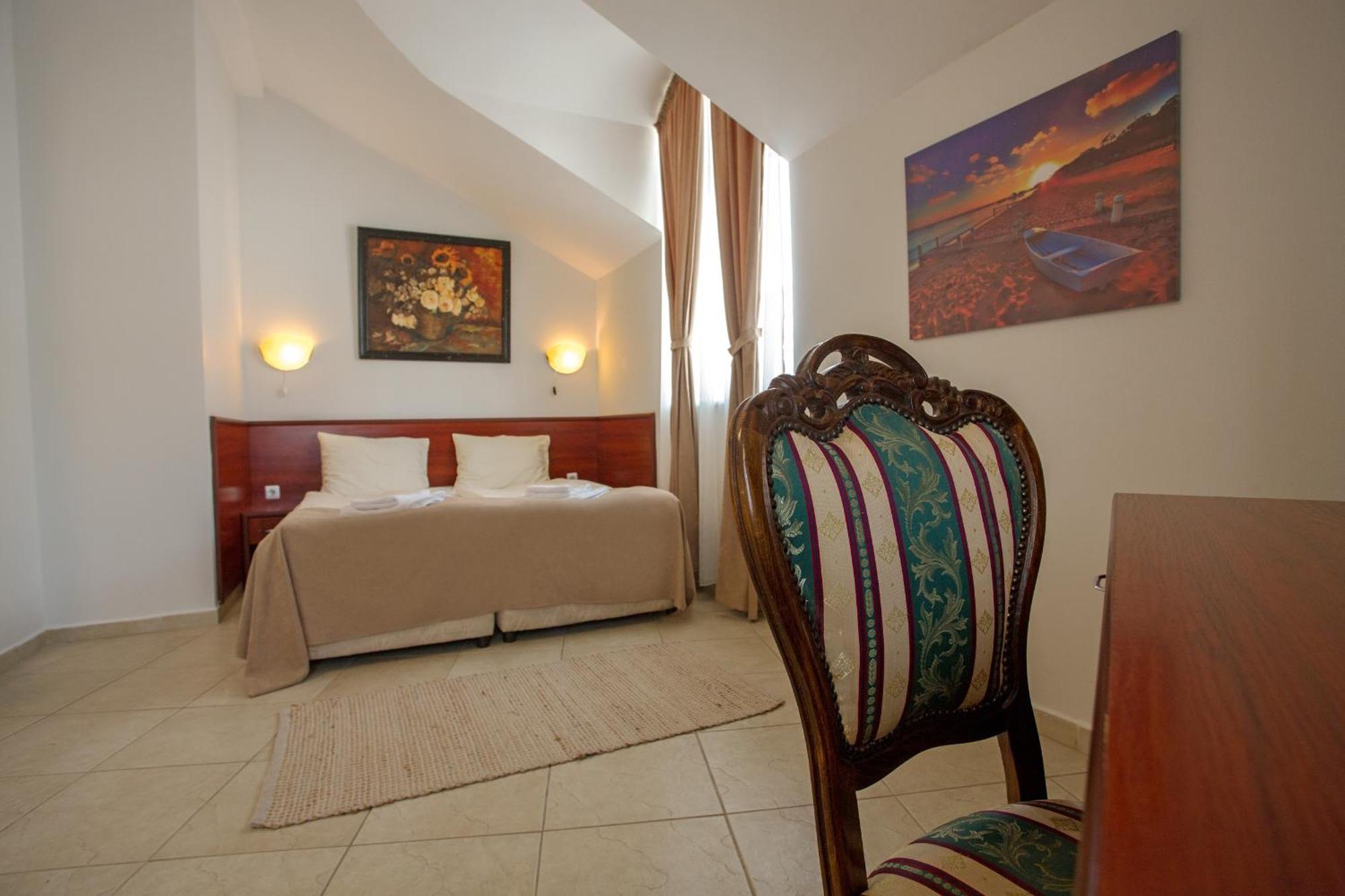 Hotel Central Μπαλτσίκ Εξωτερικό φωτογραφία